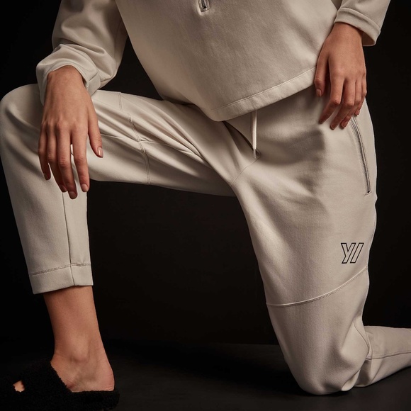 James Perse Men's Off-White Joggers - Picture 1 of 14